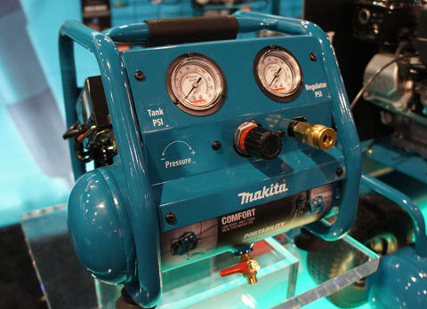 Makita Compact Compressor